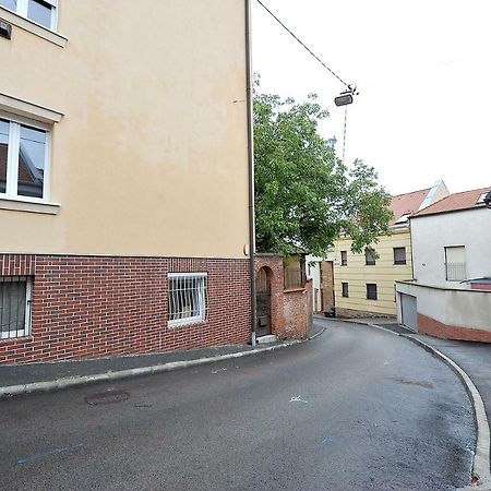 Pure Apartman Peçuy Dış mekan fotoğraf